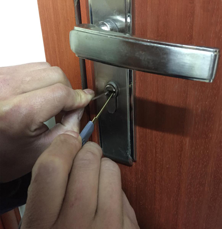 正安附近开锁 正安附近上门开锁